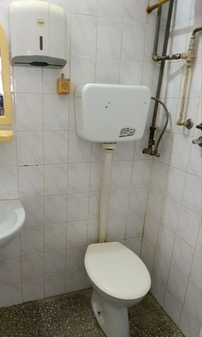 Дом с пекарней в городе Бечей. 40 км от Нови Сада.