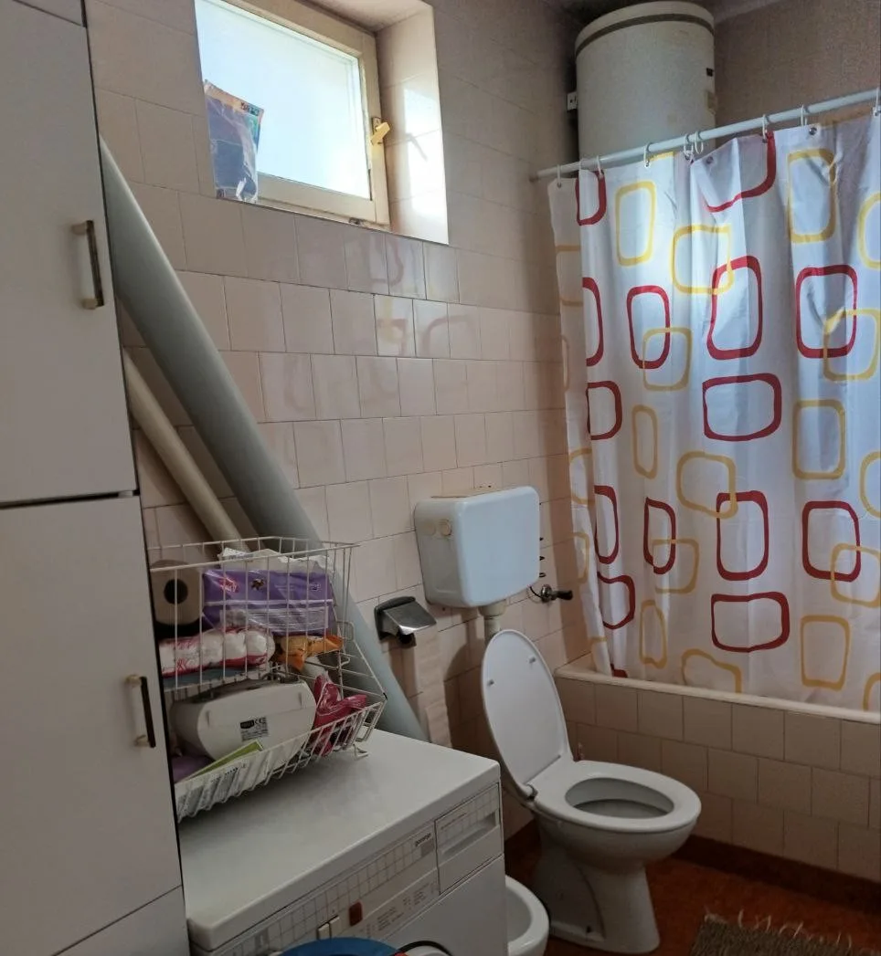 Для большой семьи, организации бизнеса. 50 км от Нови Сада