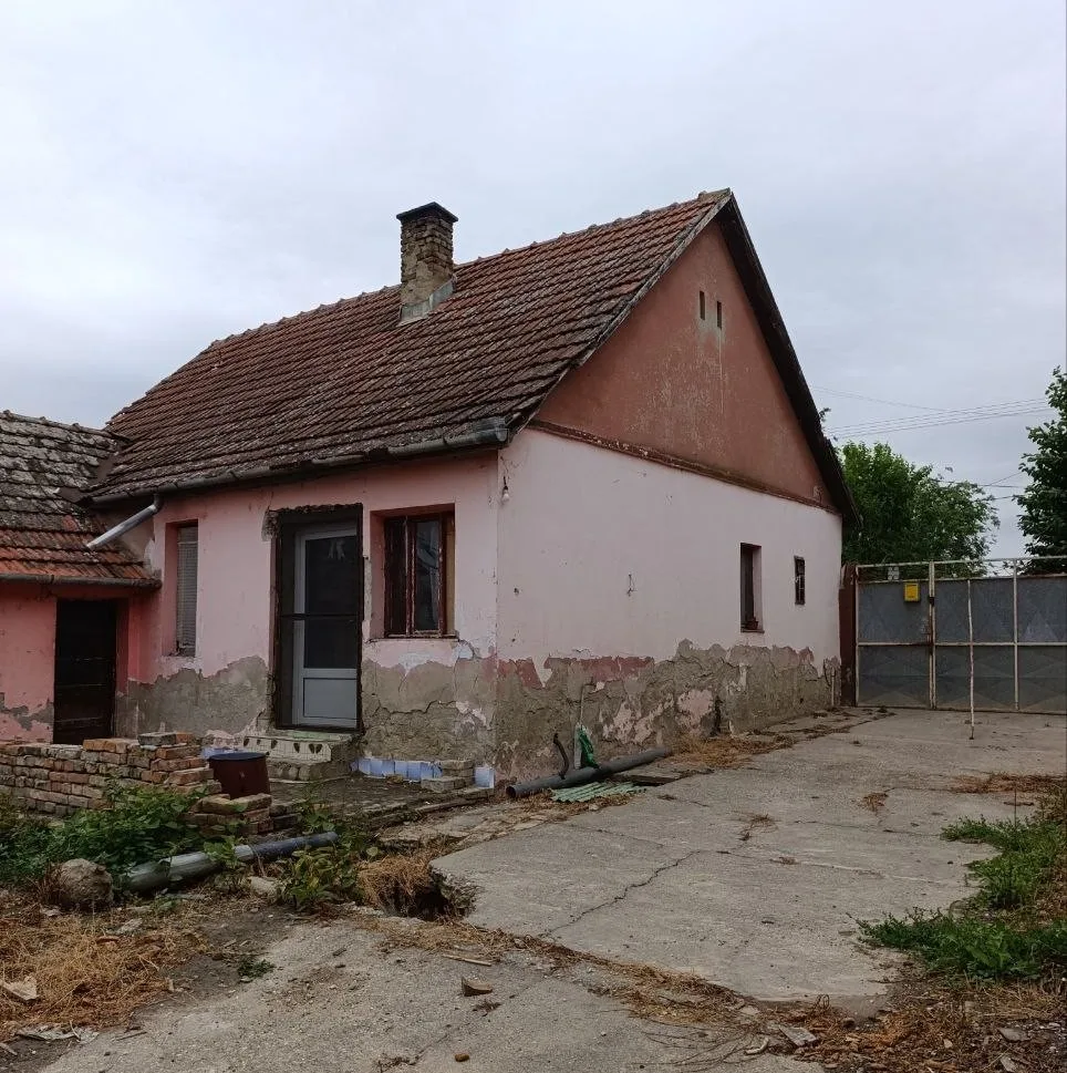 Предложение под дачу/ВНЖ/проживание.50 км от Нови Сада.