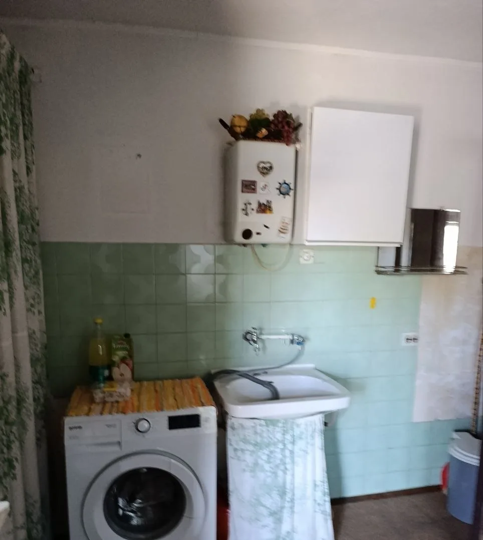 Симпатичный дом на комфортной локации в городе. 40 км от Нови Сада